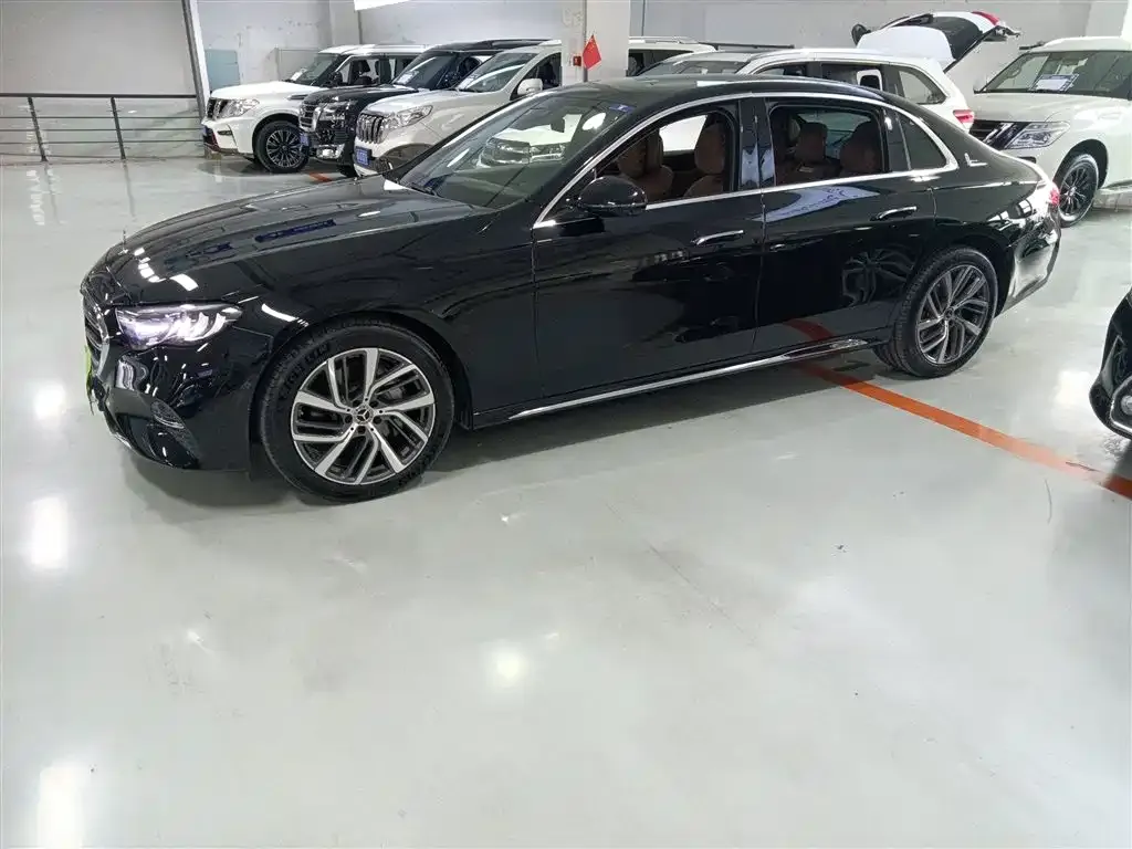 Mercedes-Benz E-Class 2024 из CN, фото 5