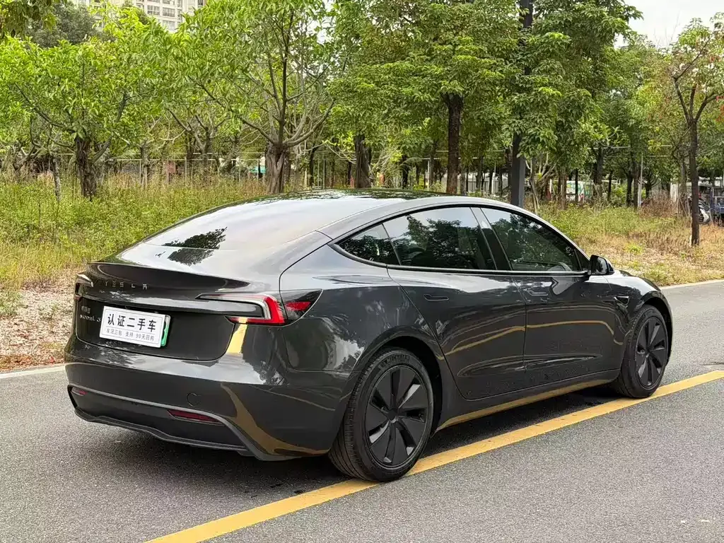 Tesla Model 3 2023 из CN, фото 9