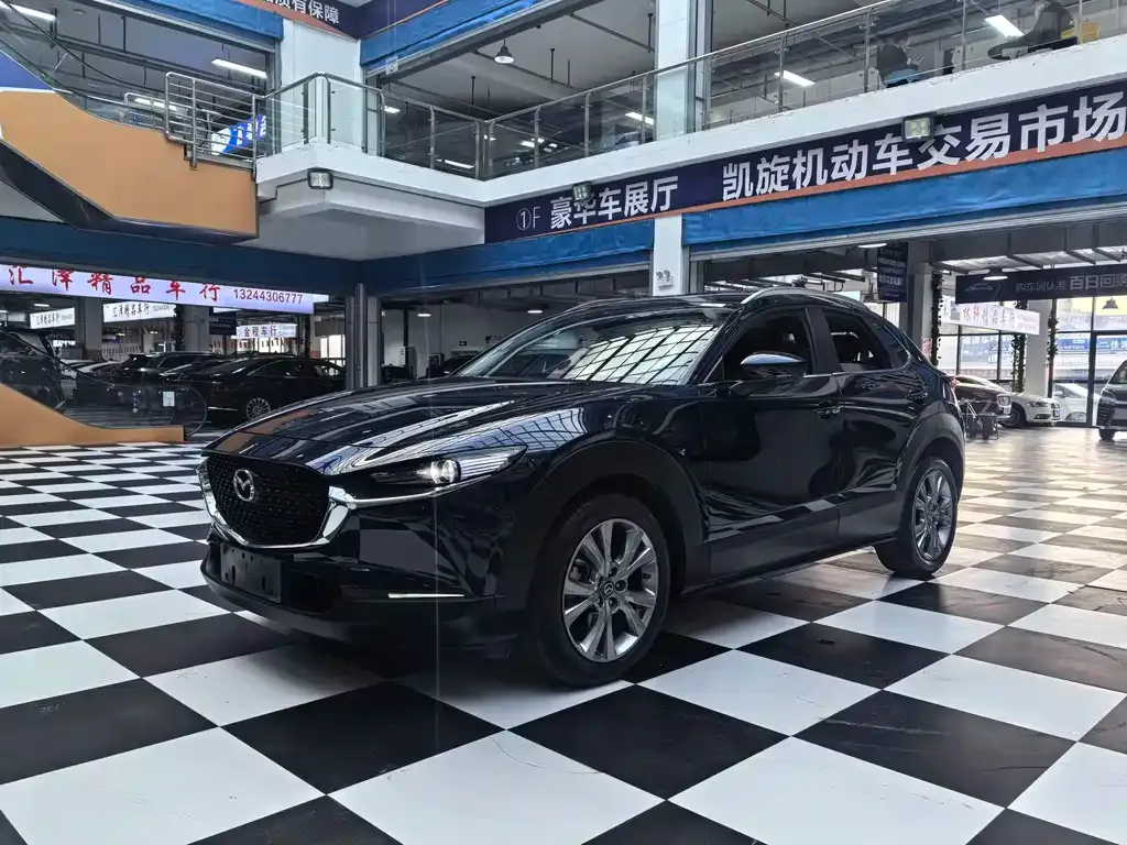 Mazda CX-30 2022 из CN, фото 1