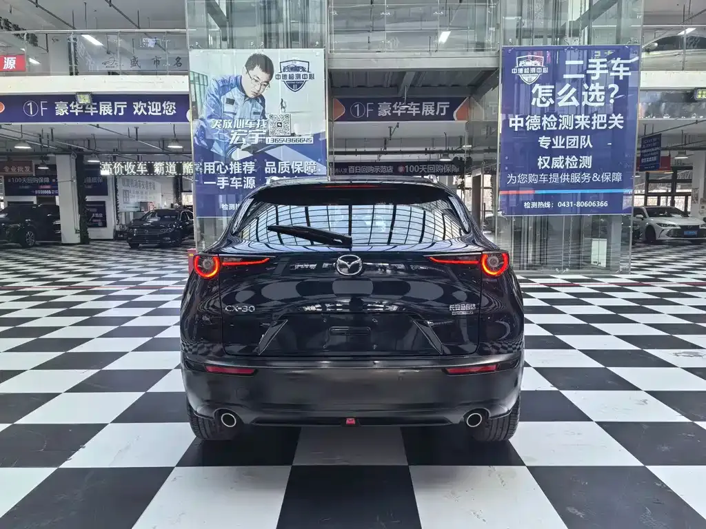 Mazda CX-30 2022 из CN, фото 5