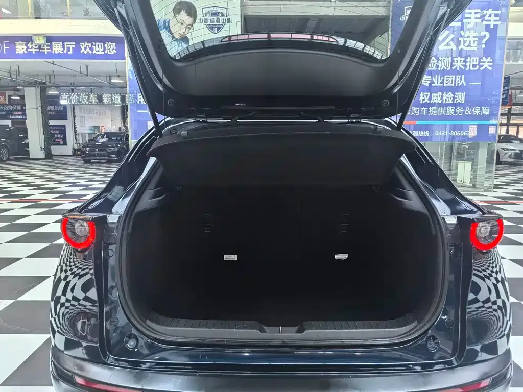 Mazda CX-30 2022 из CN, фото 6