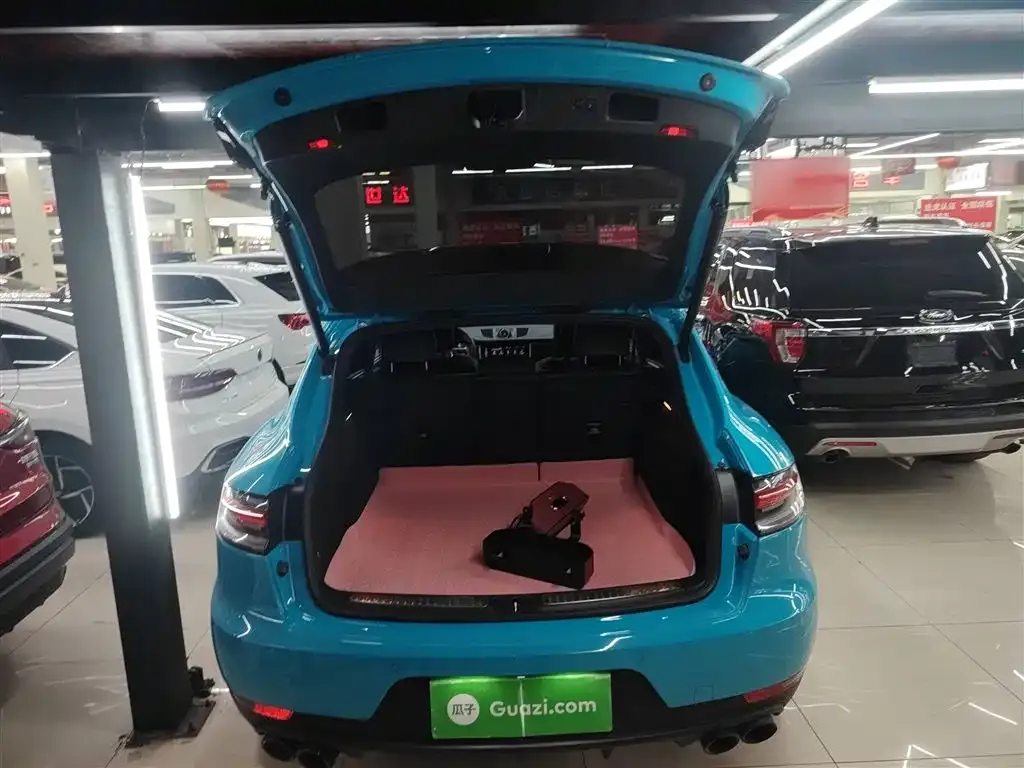 Porsche Macan 2021 из CN, фото 10