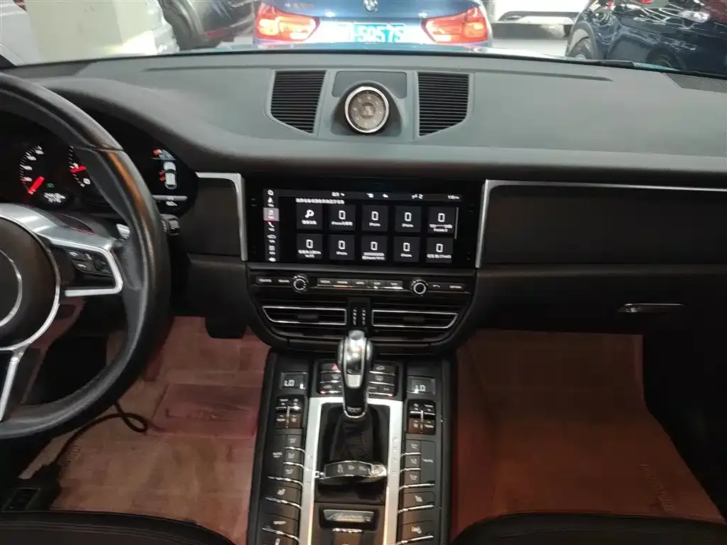 Porsche Macan 2021 из CN, фото 6