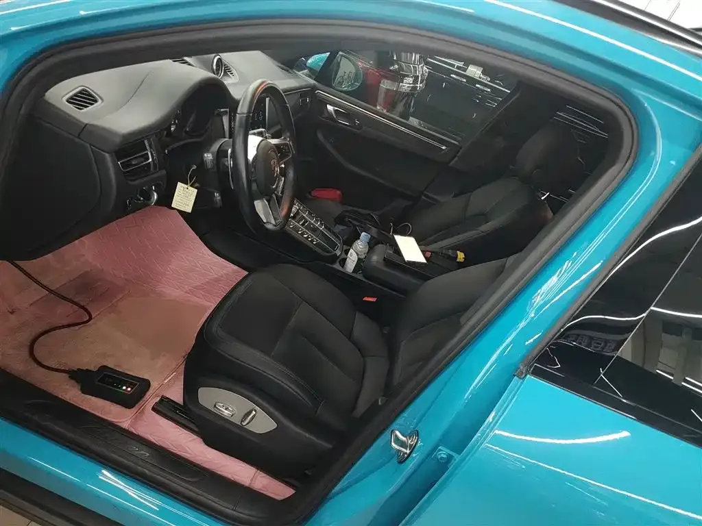 Porsche Macan 2021 из CN, фото 8