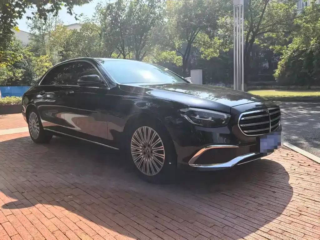 Mercedes-Benz E-Class 2022 из CN, фото 3