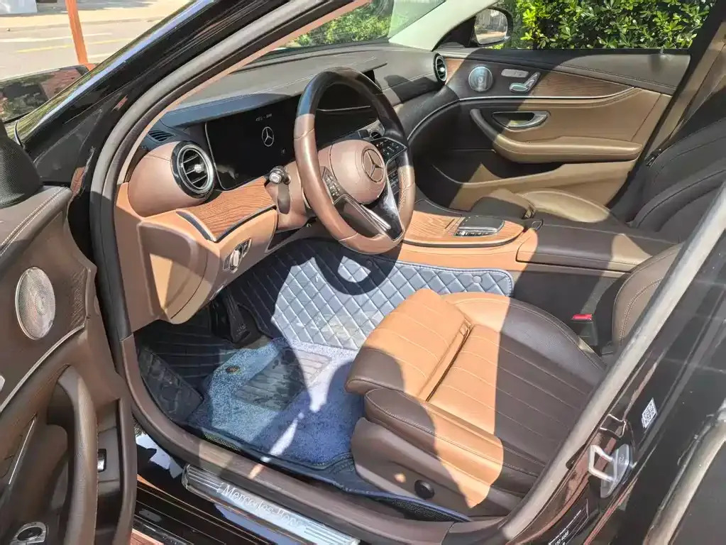 Mercedes-Benz E-Class 2022 из CN, фото 4