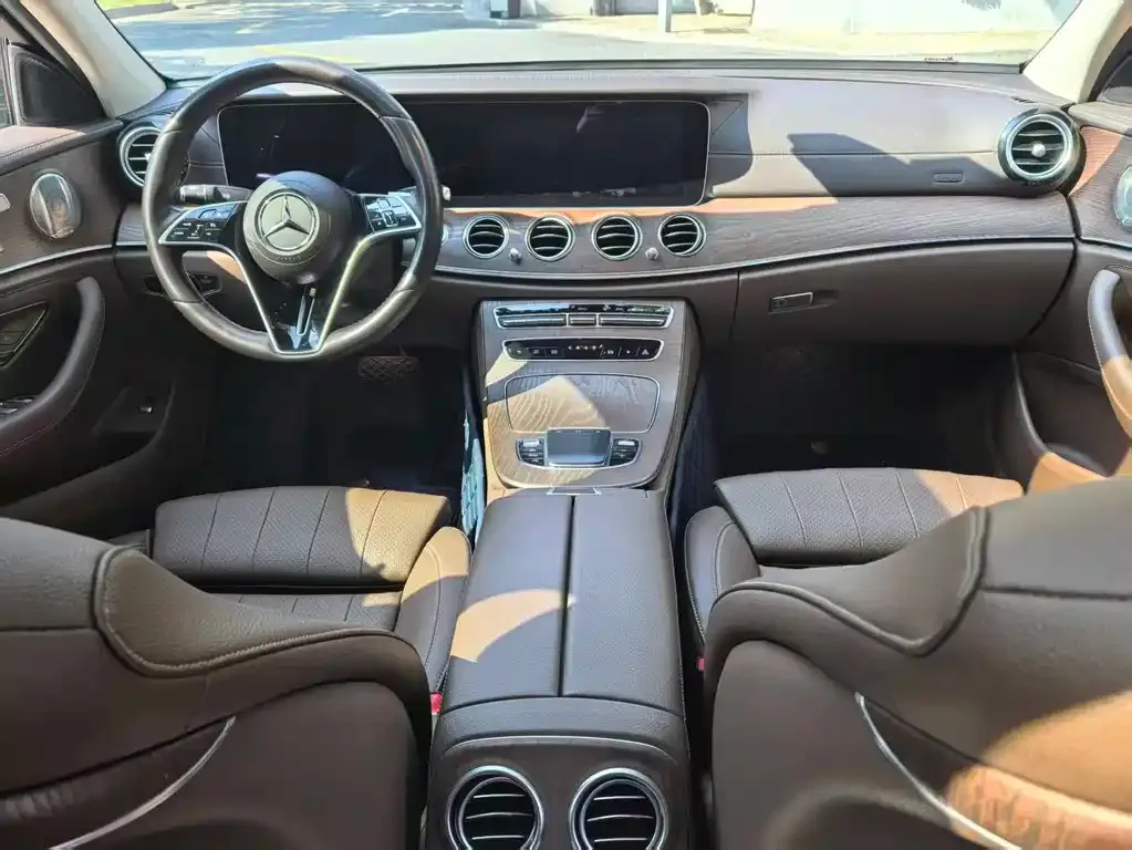 Mercedes-Benz E-Class 2022 из CN, фото 6