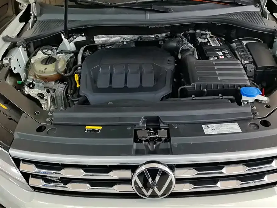 Volkswagen Tiguan L 2021 из CN, фото 10