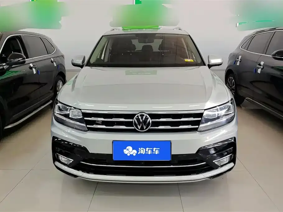 Volkswagen Tiguan L 2021 из CN, фото 2