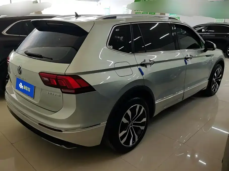 Volkswagen Tiguan L 2021 из CN, фото 3