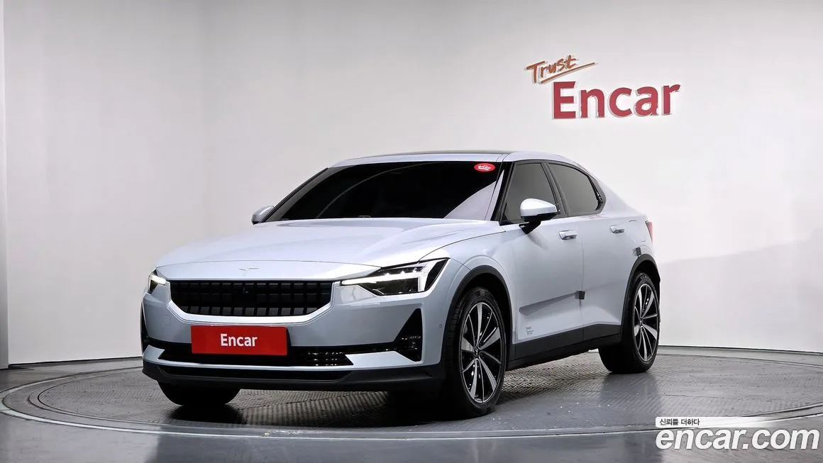 Polestar Polestar 2 — фото 1