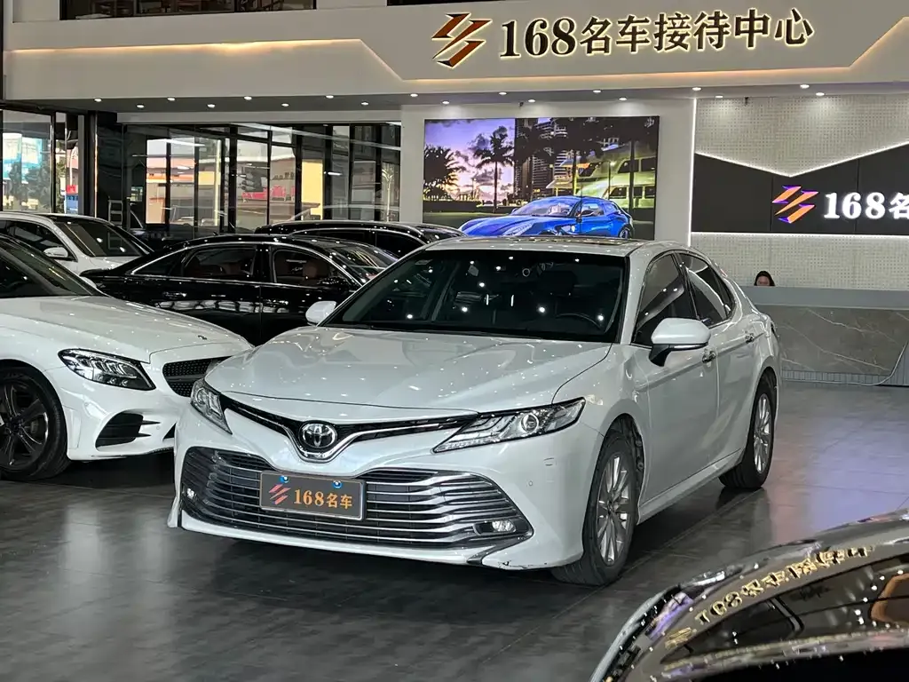 Toyota Camry 2021 из CN, фото 1