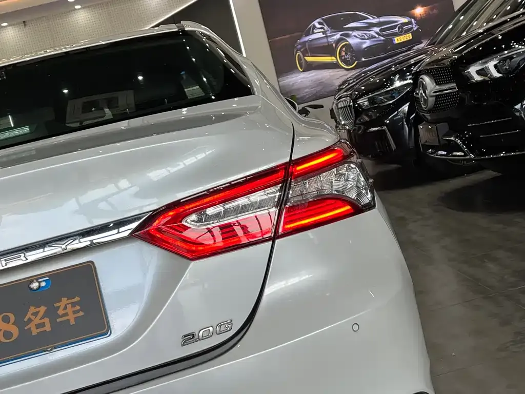 Toyota Camry 2021 из CN, фото 8