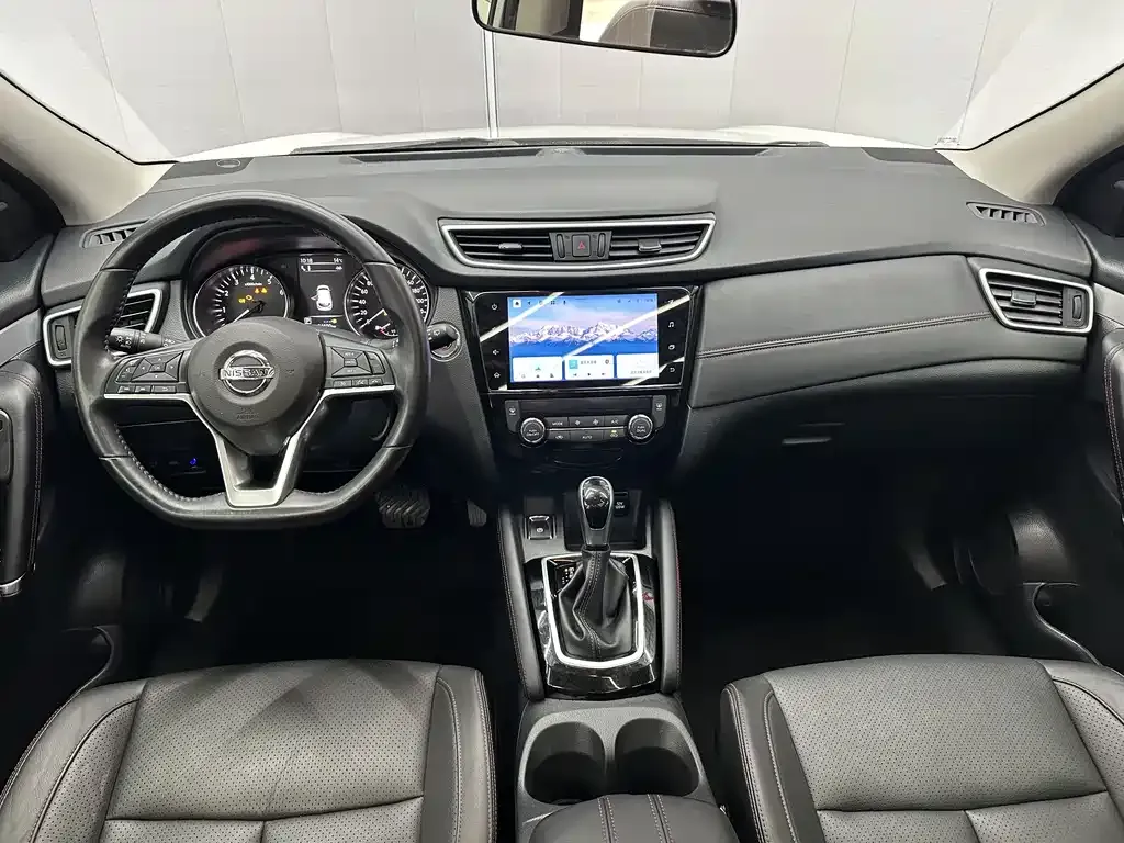 Nissan Qashqai — фото 6