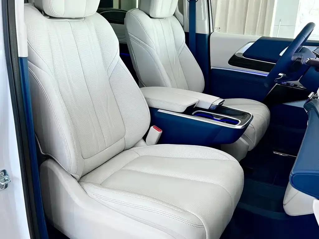 Buick Century 2025 из CN, фото 8