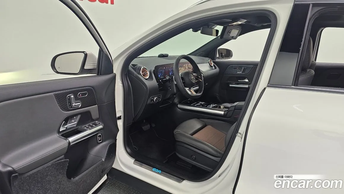 Mercedes-Benz EQA 2024 из KR, фото 10
