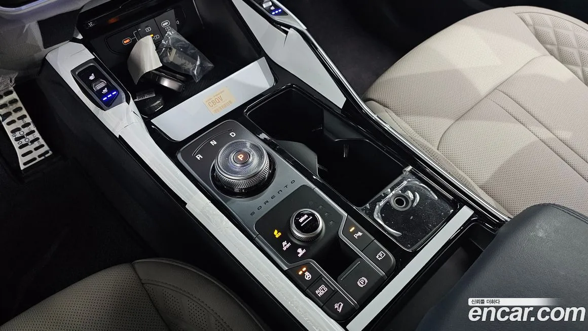 Kia Sorento — фото 9