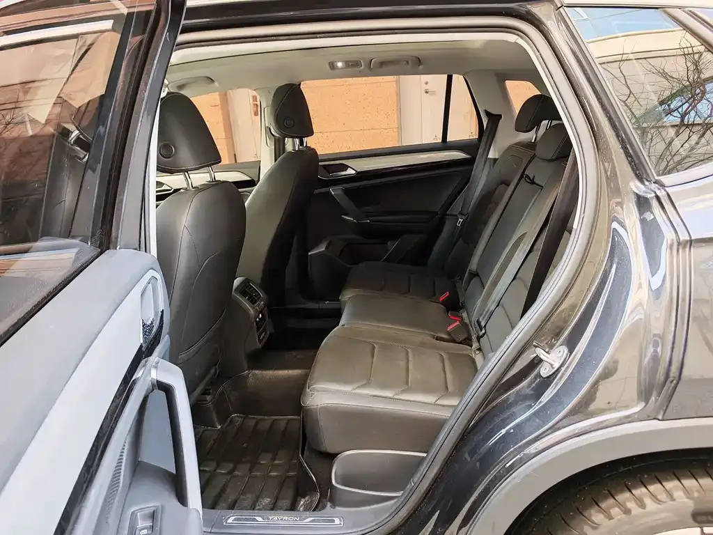 Volkswagen Tayron 2021 из CN, фото 9