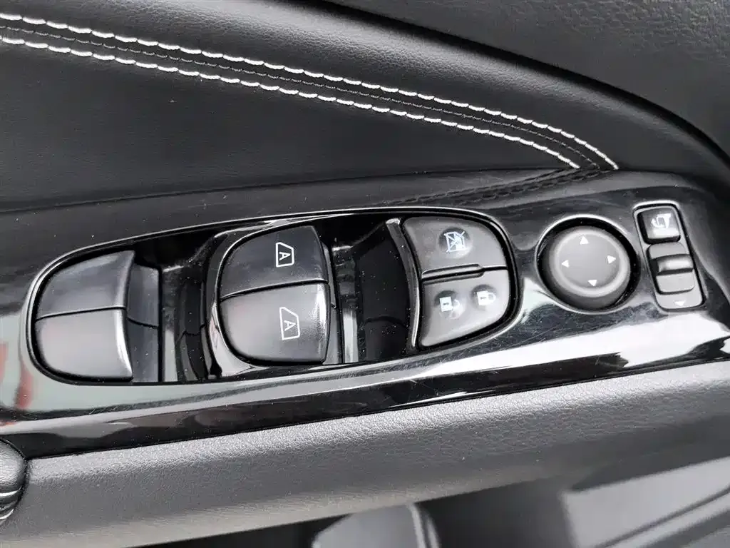 Nissan Teana — фото 9
