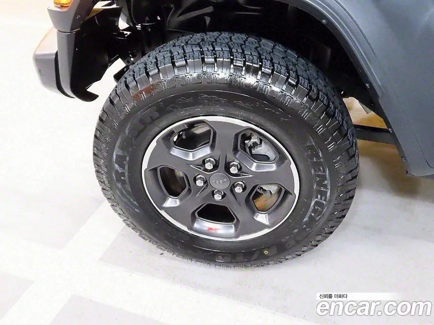 Jeep Gladiator 2023 из KR, фото 5