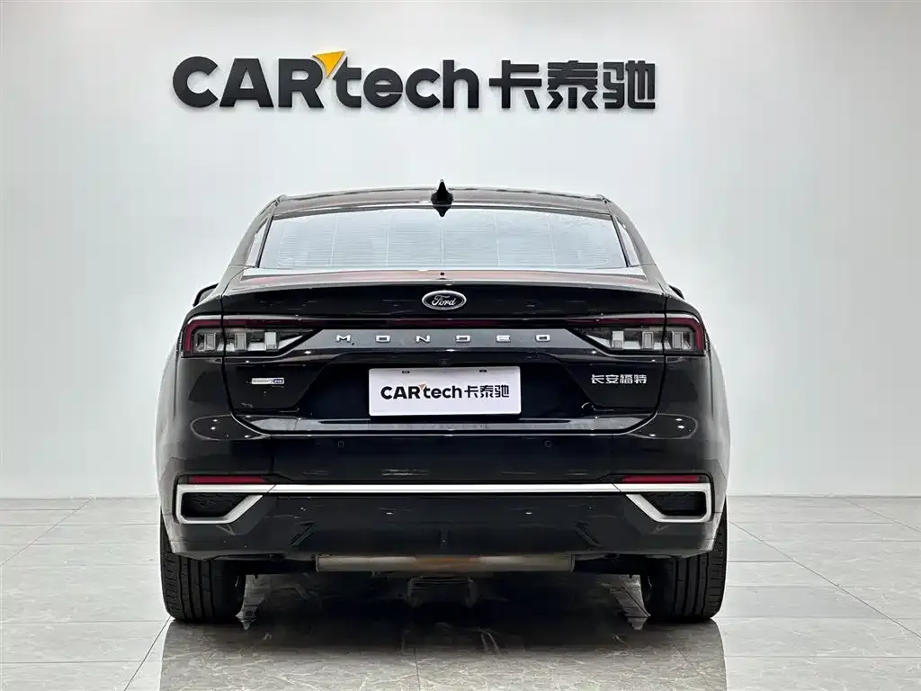 Ford Mondeo 2023 из CN, фото 4