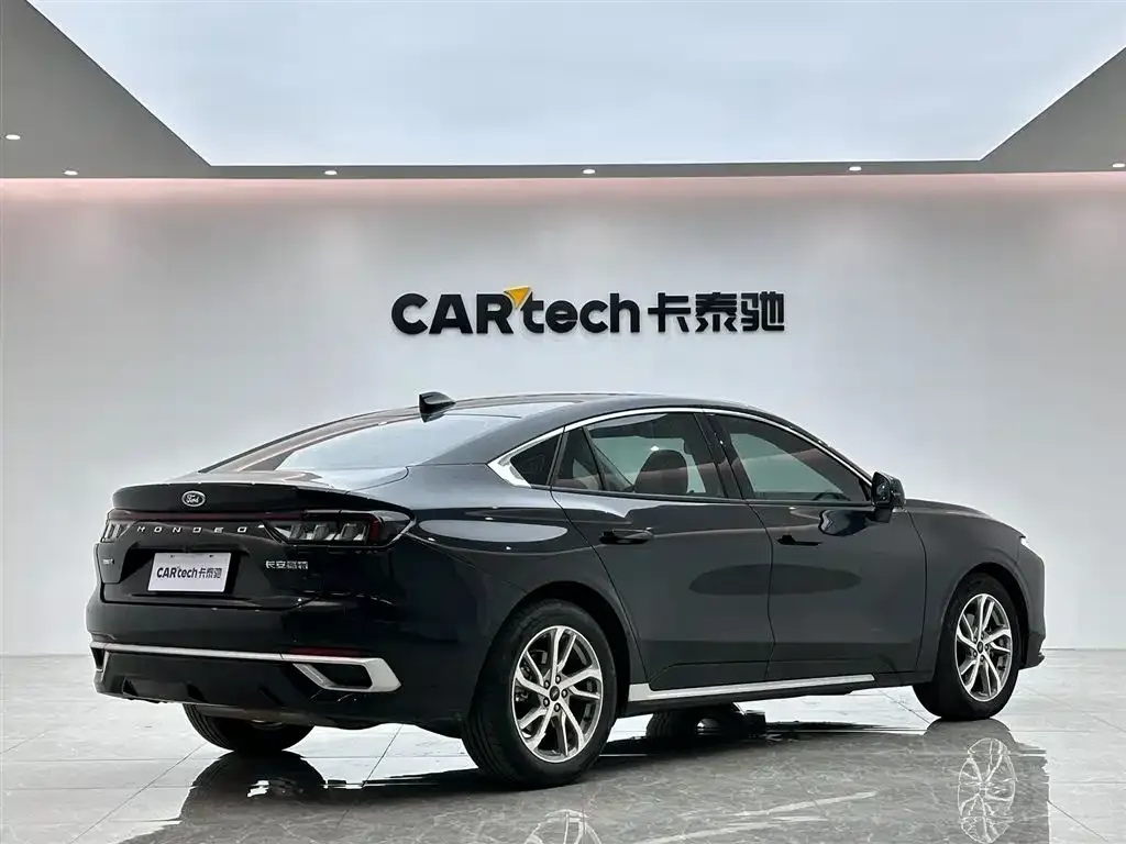 Ford Mondeo 2023 из CN, фото 5