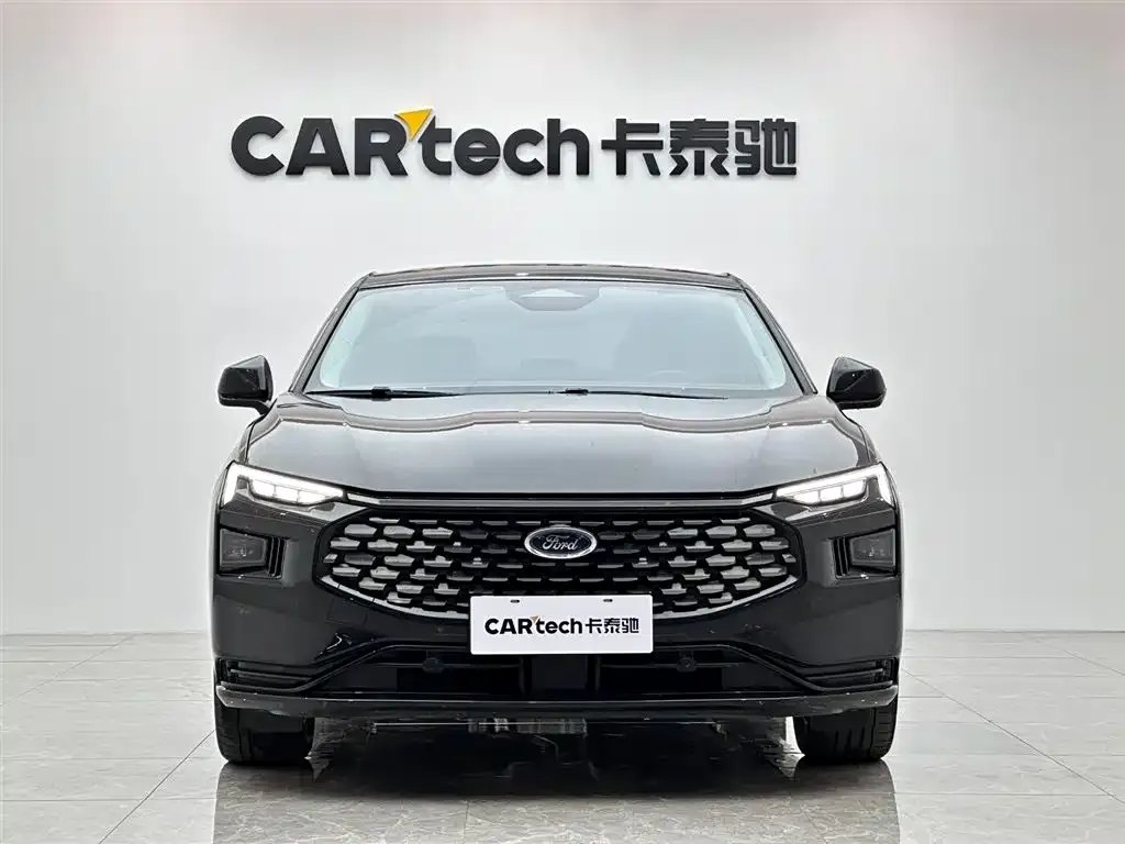 Ford Mondeo 2023 из CN, фото 7