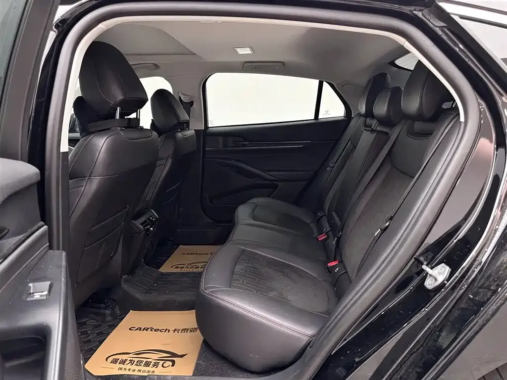 Ford Mondeo 2023 из CN, фото 9