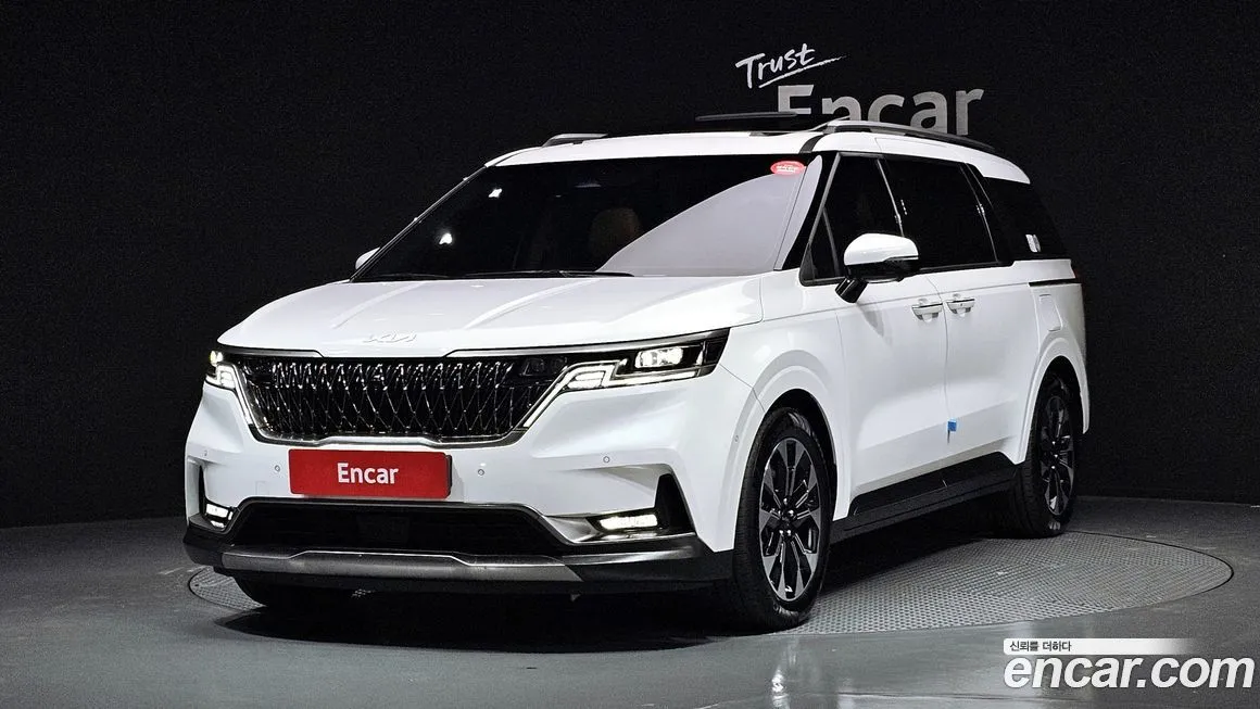 Kia Carnival 2023 из KR, фото 1
