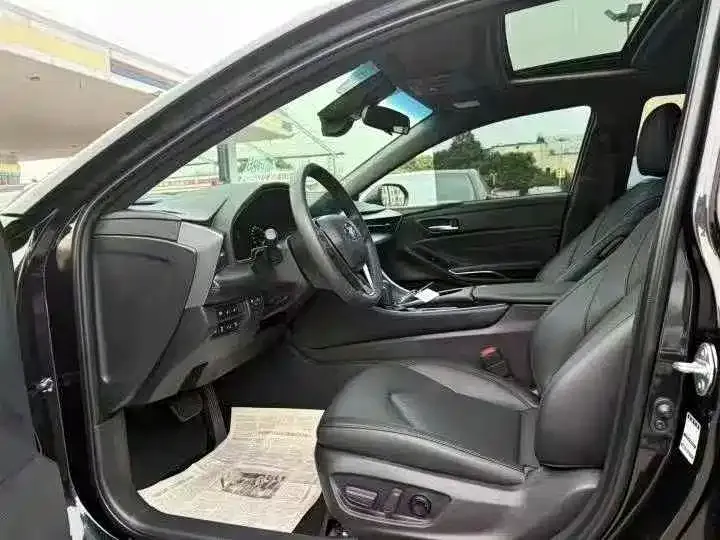Toyota Avalon 2023 из CN, фото 8