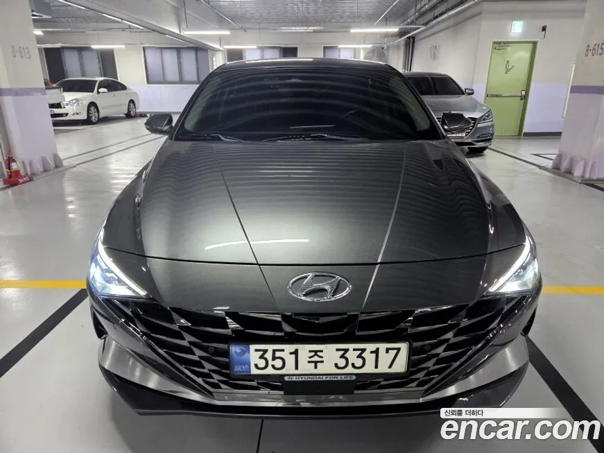 Hyundai AVANTE — фото 1