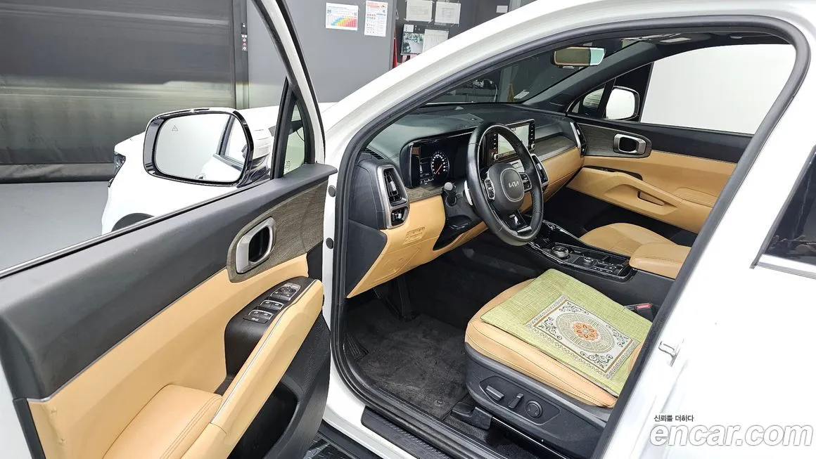 Kia Sorento — фото 10