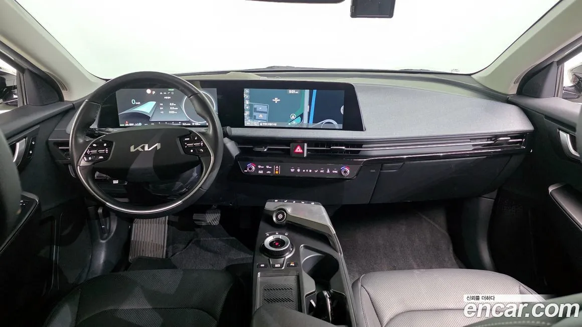 Kia EV6 — фото 7