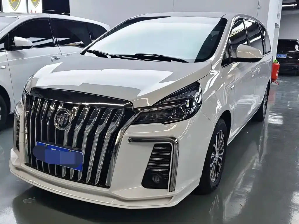 Buick GL8 2021 из CN, фото 1