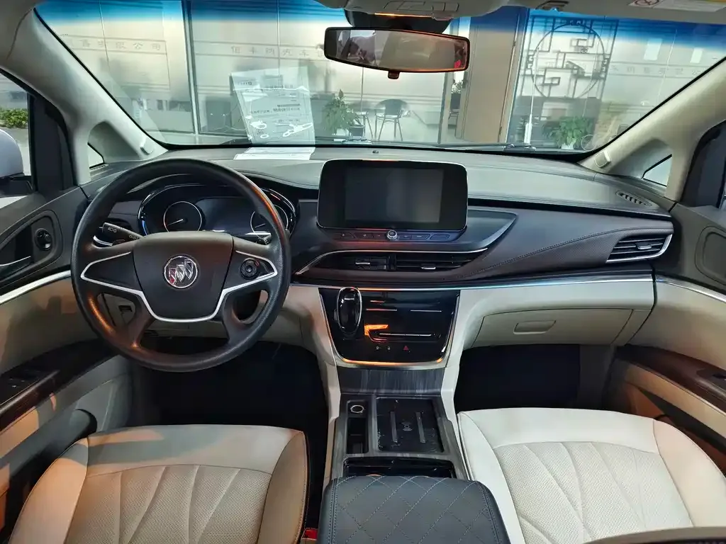 Buick GL8 2021 из CN, фото 6
