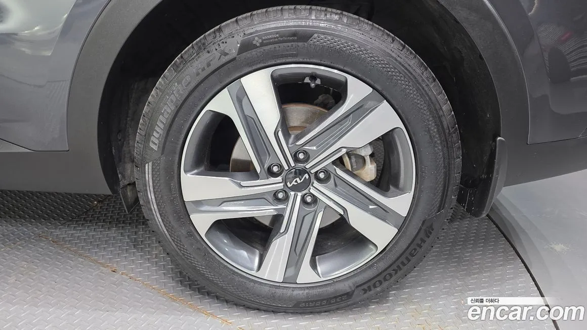 Kia Sorento — фото 5