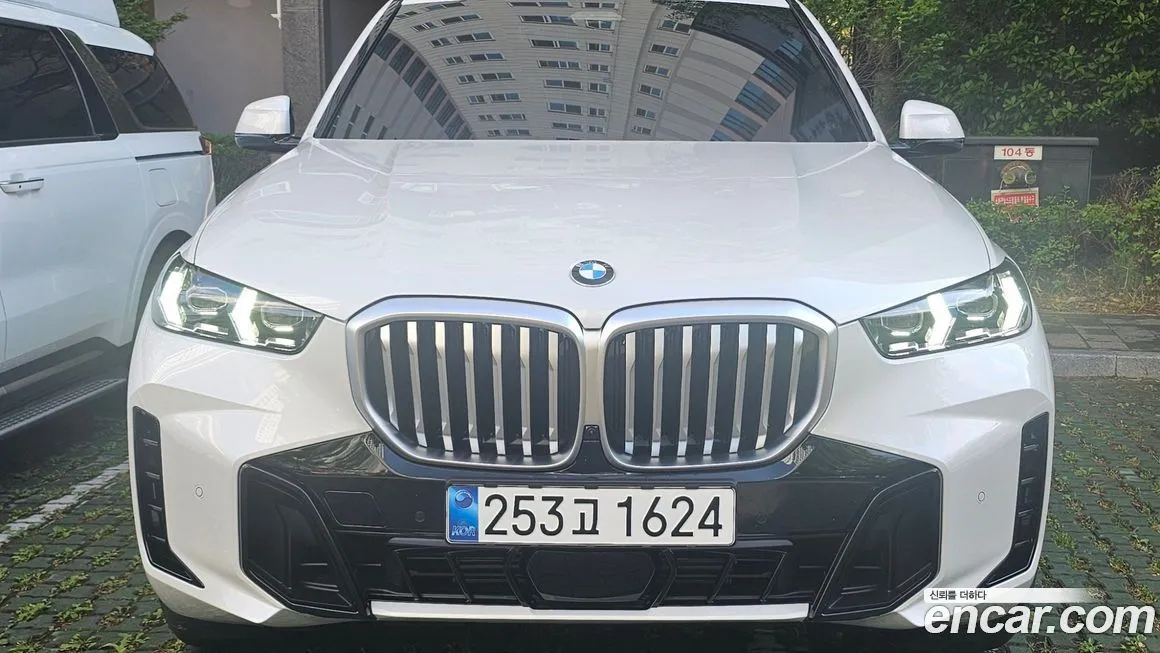 BMW X5 — фото 2