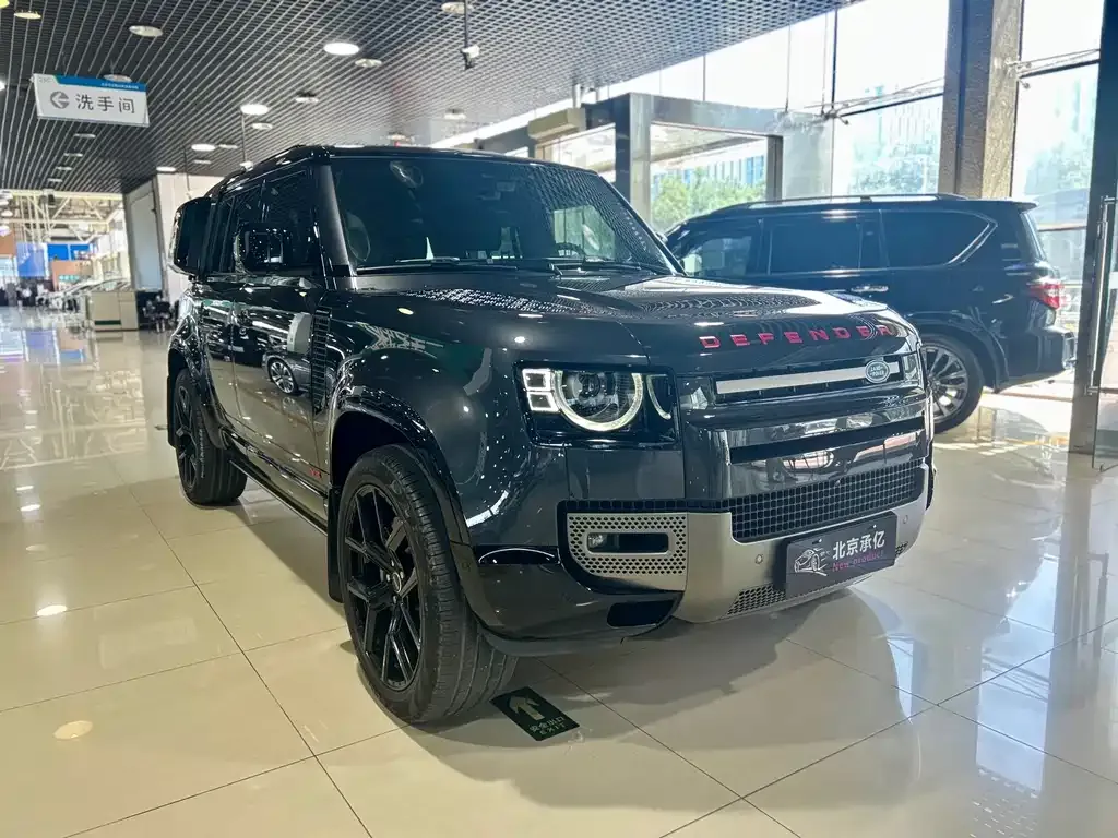 Land Rover Defender 2024 из CN, фото 4
