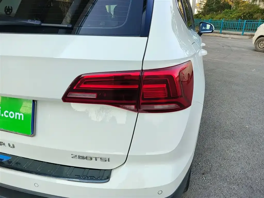 Volkswagen Tharu 2021 из CN, фото 8