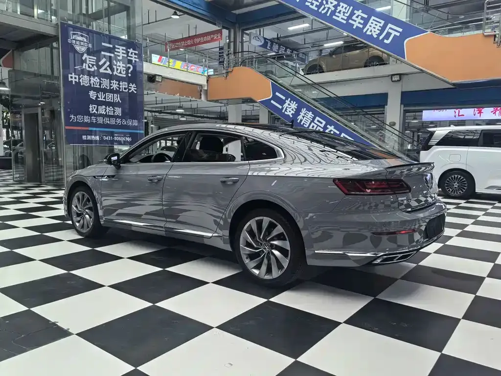 Volkswagen CC 2022 из CN, фото 7
