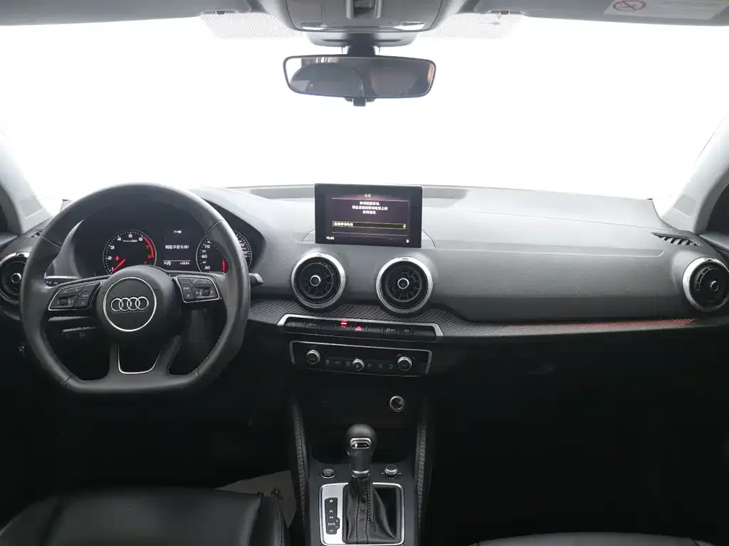 Audi Q2L 2022 из CN, фото 7