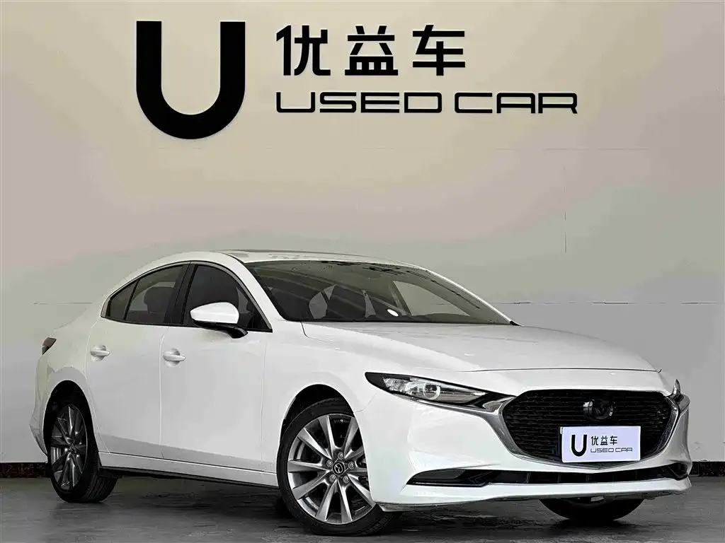 Mazda 3 Axela 2022 из CN, фото 3