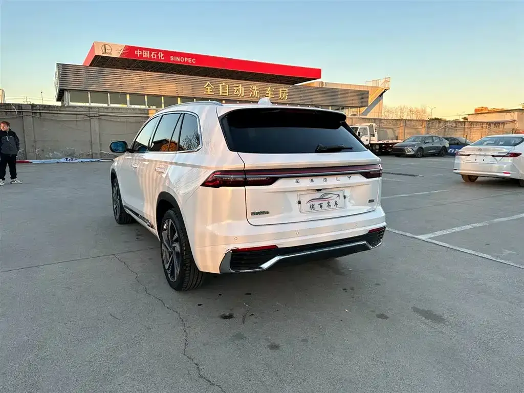 Geely Xingyue L 2023 из CN, фото 4