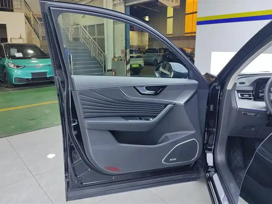 Hongqi HS5 2024 из CN, фото 7