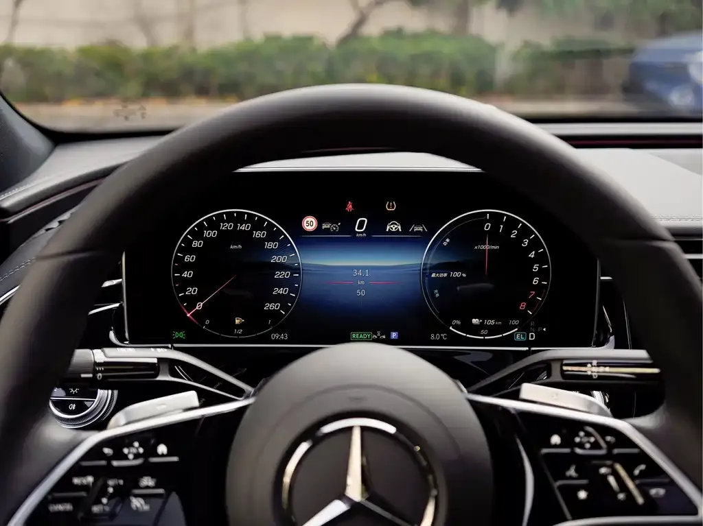 Mercedes-Benz E-Class New Energy 2025 из CN, фото 9