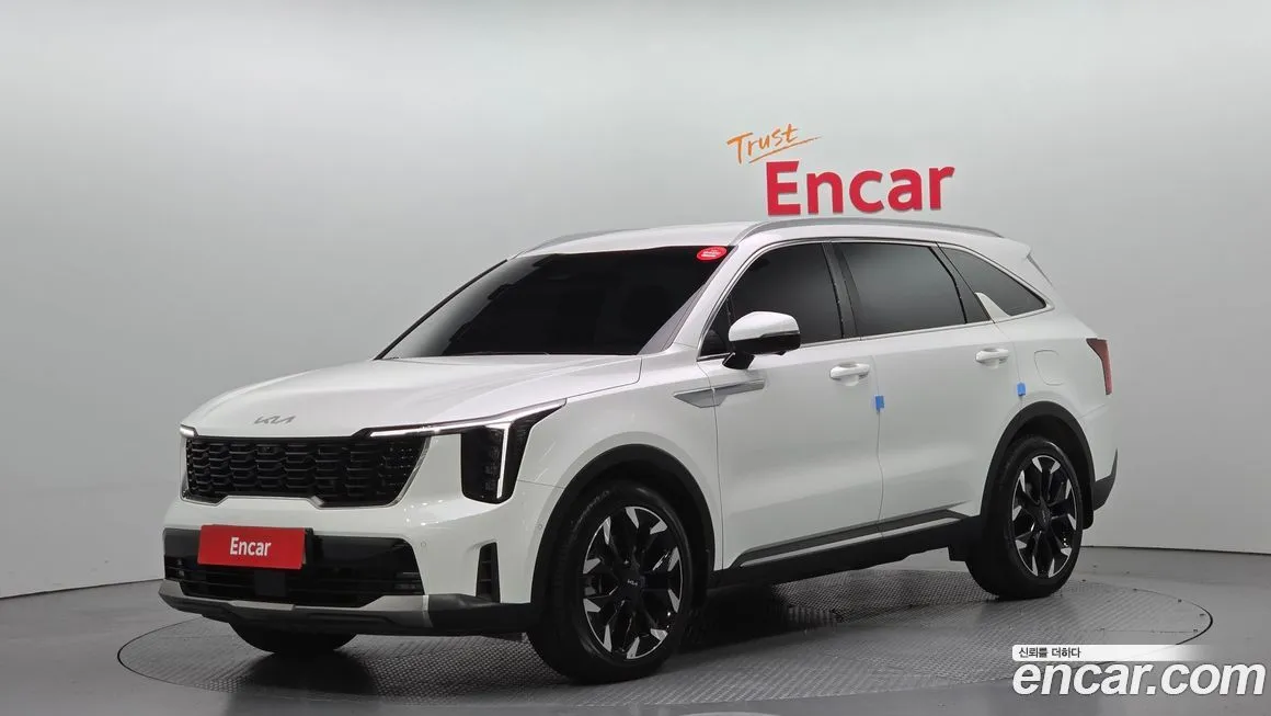 Kia Sorento — фото 1