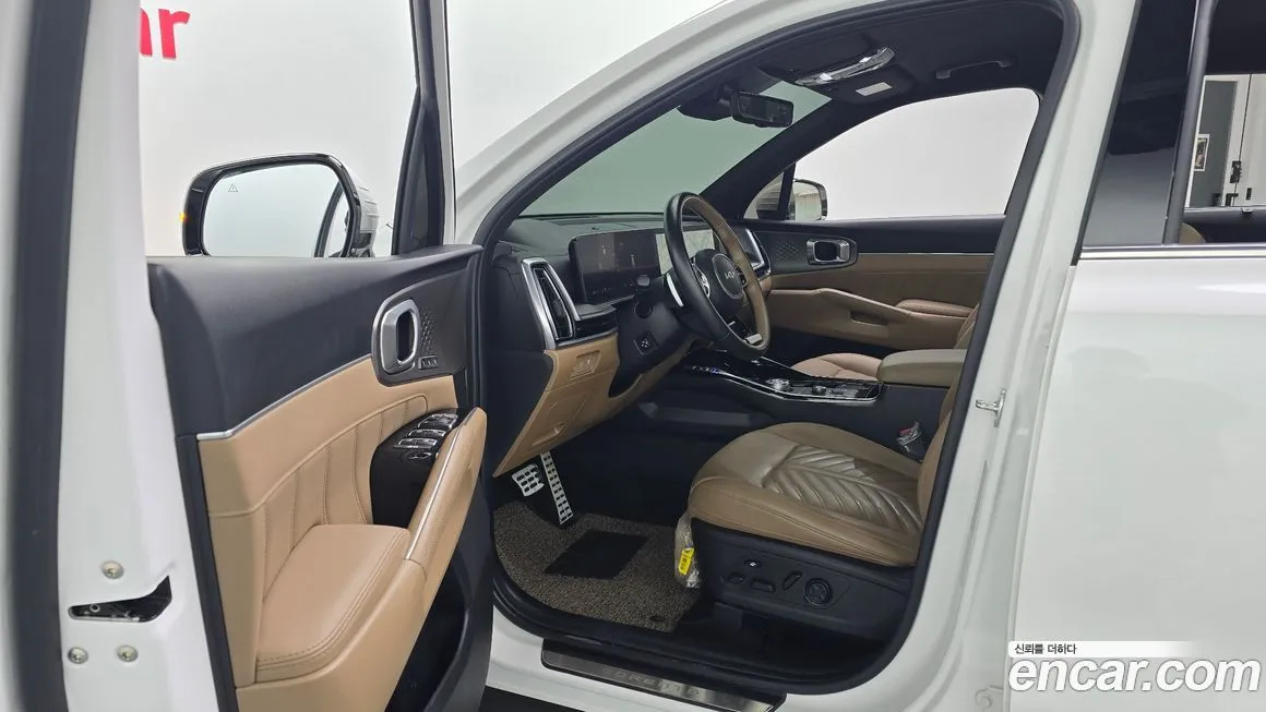 Kia Sorento — фото 10