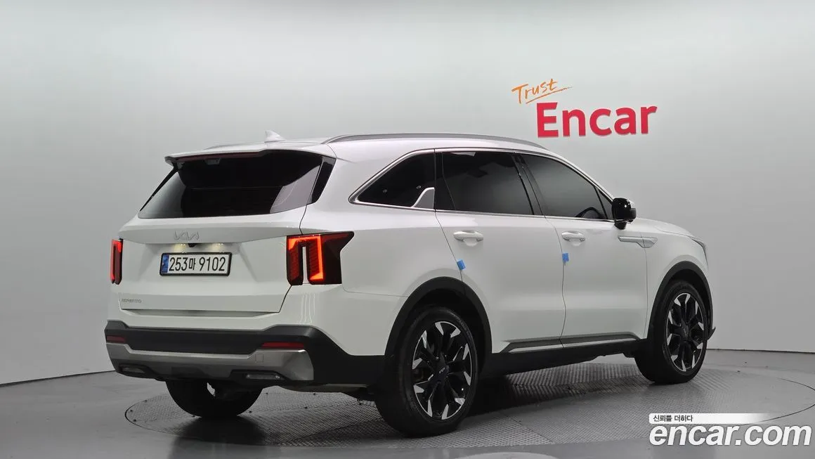 Kia Sorento — фото 2