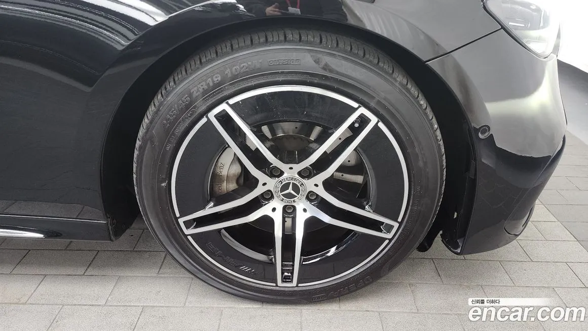 Mercedes-Benz E-Class 2024 из KR, фото 5