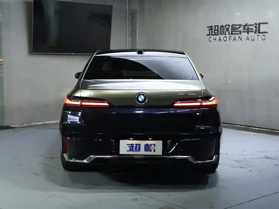 BMW i7 2025 из CN, фото 4
